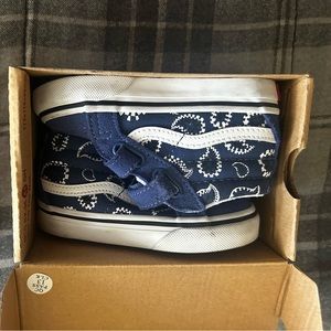 Vans paisley print